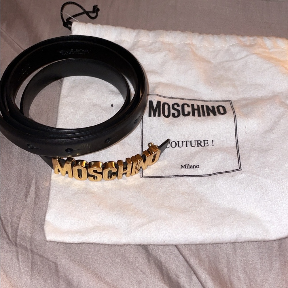 Black leather Moschino belt.